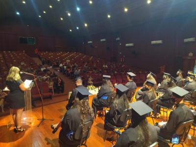 CEEP de Laranjeiras do Sul forma mais 23 profissionais do Curso TÃ©cnico em AdministraÃ§Ã£o